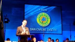 Predsednik Društva GRS Kamnik Srečo Podbevšek prejemnik bronastega znaka Civilne zaščite 3
